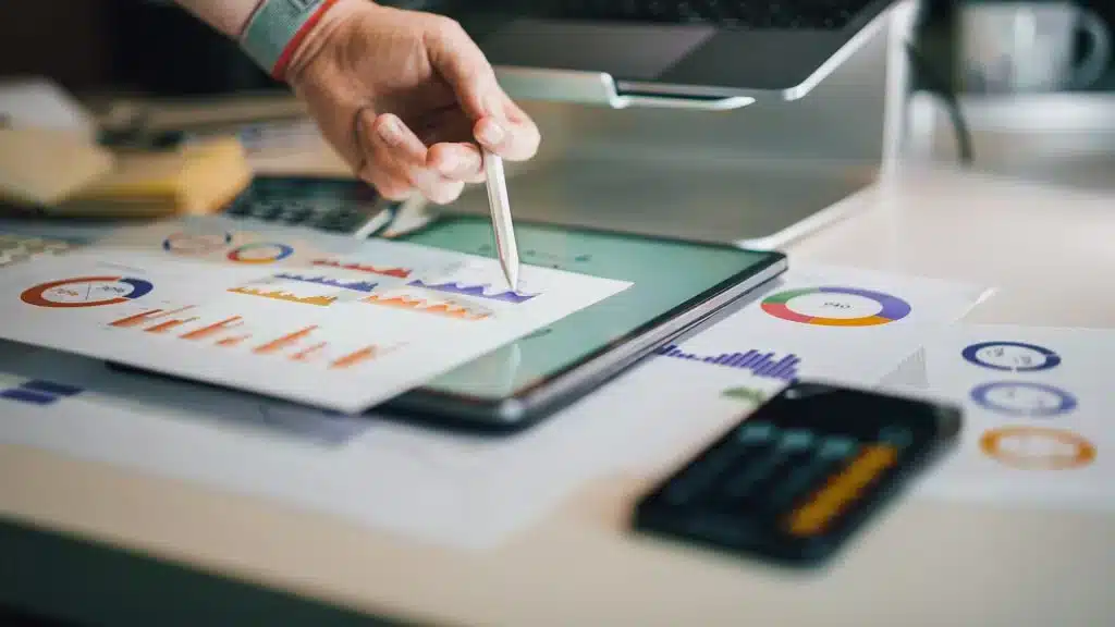 Boosting SMS Marketing ROI - Analyzing Campaign Success and Measuring Texting Impact